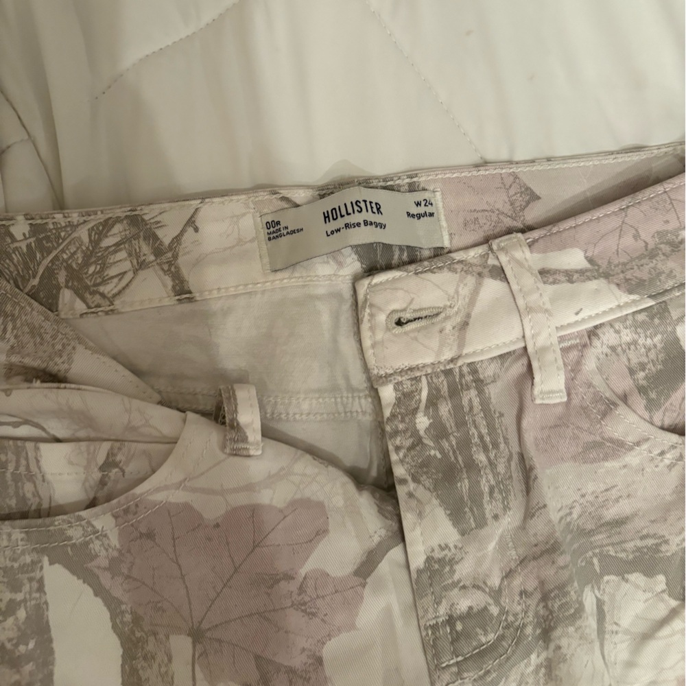 Assortment of wide legged Hollister jeans.$75 for all but can get individual